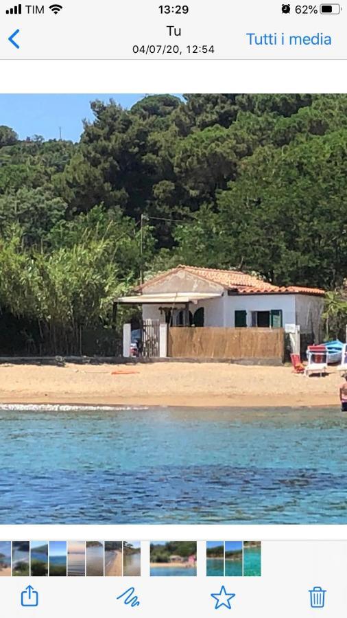 Casina Mare Sulla Spiaggia Capoliveri  Exterior photo